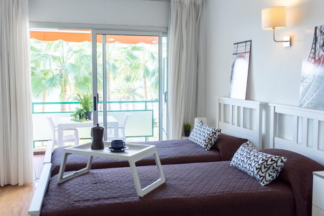 Comodoro Cristianos Beach Vivienda Vacacional Apartment Лос Кристианос Екстериор снимка